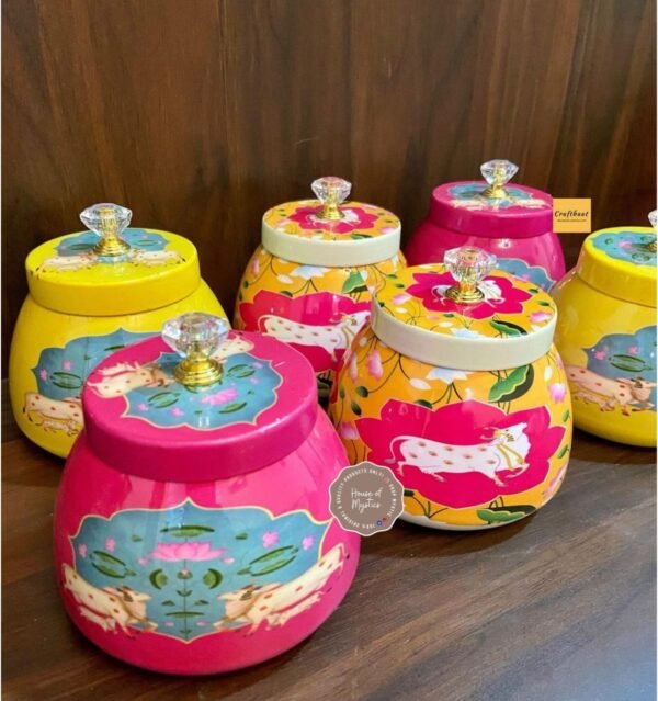 Pichwai jars