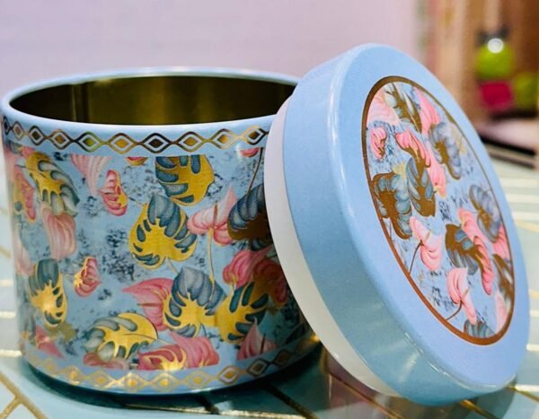 Tin jar with vacuum lid