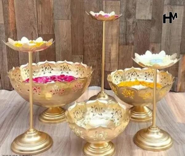 Elegant Metal Urlis for Home Decor