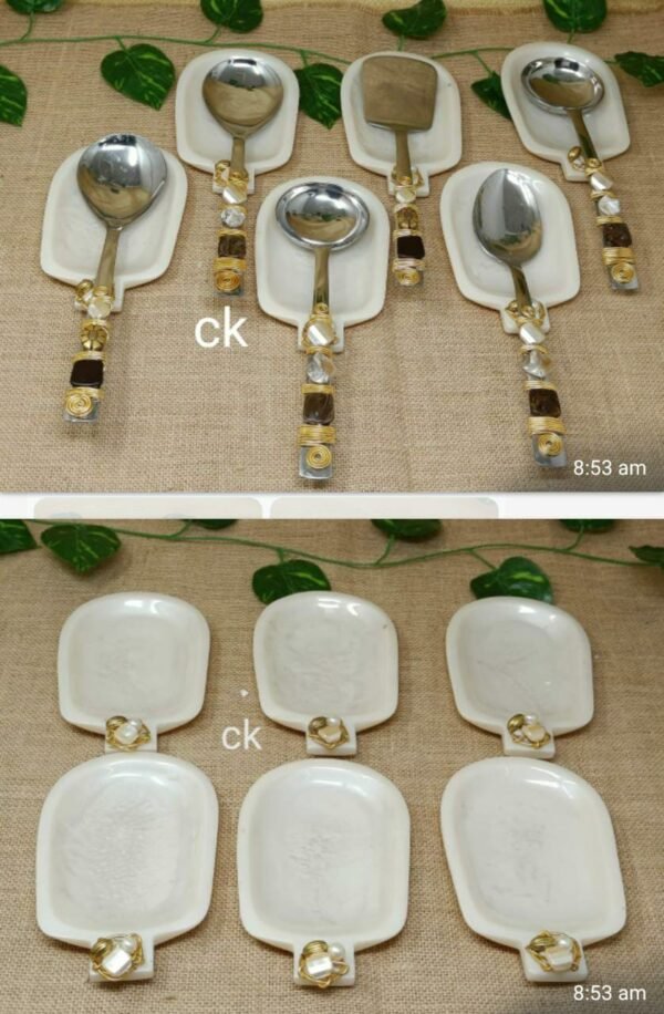 Spoon Rests in cream resin